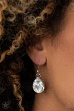 Load image into Gallery viewer, Paparazzi Accessories - Show-Stopping Shimmer - White