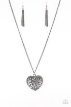 Load image into Gallery viewer, Paparazzi Accessories - Victorian Virtue - Black