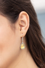 Load image into Gallery viewer, Paparazzi Accessories - Iridescently Irresistible - Yellow