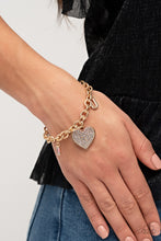 Load image into Gallery viewer, Paparazzi Accessories - Declaration of Love - Gold