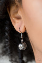 Load image into Gallery viewer, Paparazzi Accessories - I Double Dare You - Black
