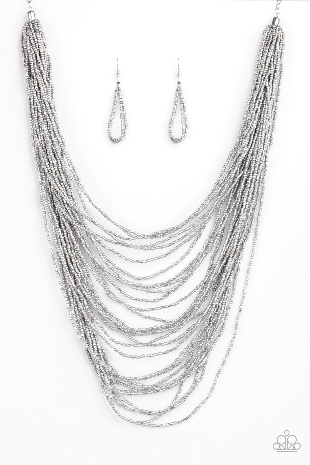 Paparazzi Accessories - Dauntless Dazzle - Silver