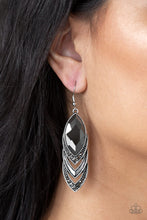 Load image into Gallery viewer, Paparazzi Accessories - High-End Highness - Silver
