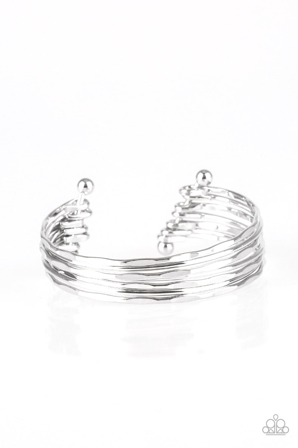 Paparazzi Accessories - Timelessly Textured - Silver