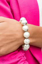 Load image into Gallery viewer, Paparazzi Accessories - One Woman Show-STOPPER
