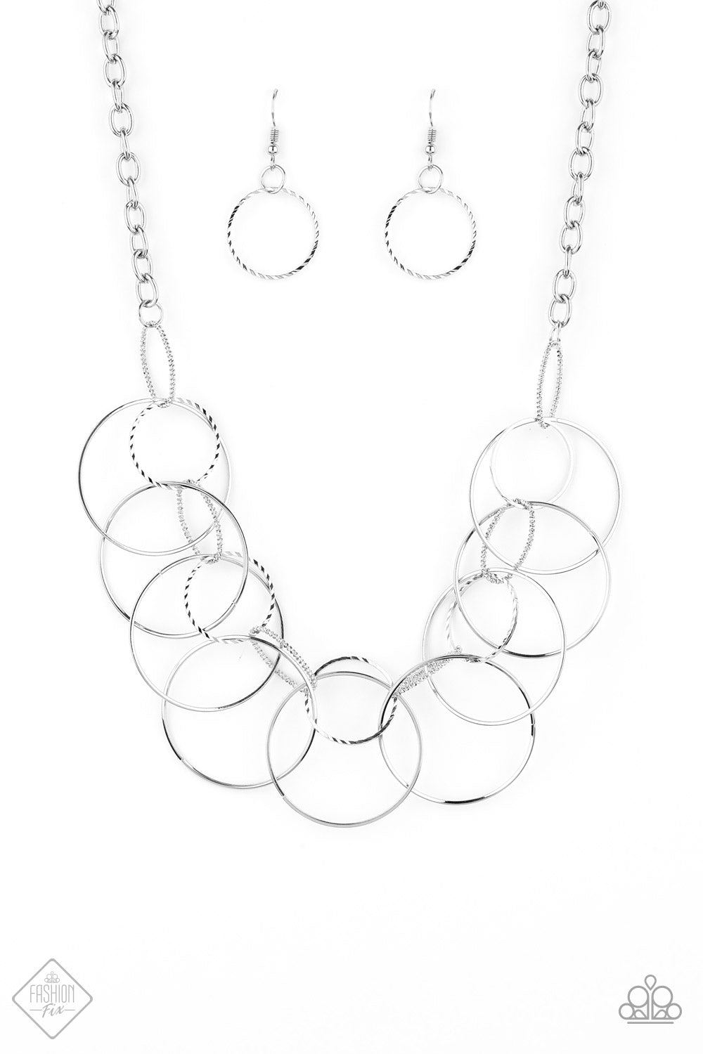 Paparazzi Accessories - Circa de Couture