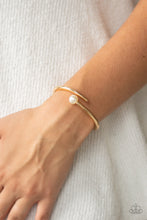 Load image into Gallery viewer, Paparazzi Accessories - Industrial Impact - Gold
