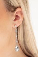 Load image into Gallery viewer, Paparazzi Accessories - Must Love Diamonds - White
