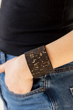 Load image into Gallery viewer, Paparazzi Accessories - Up To Scratch - Black
