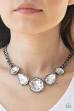 Load image into Gallery viewer, Paparazzi Accessories - All The Worlds My Stage - Black
