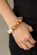Load image into Gallery viewer, Paparazzi Accessories - Big League Luster - Gold
