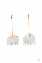 Load image into Gallery viewer, Paparazzi Accessories - Suspended In Time - Gold
