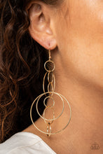 Load image into Gallery viewer, Paparazzi Accessories - Running Circles Around You - Gold
