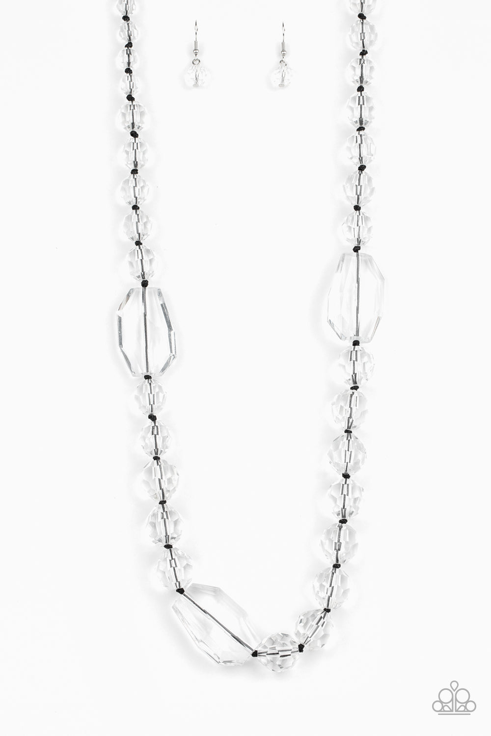 Paparazzi Accessories - Malibu Masterpiece - White