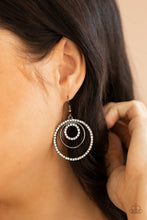 Load image into Gallery viewer, Paparazzi Accessories - Bodaciously Bubbly - Black
