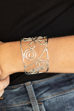Load image into Gallery viewer, Paparazzi Accessories - Groovy Sensations - Silver

