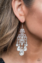 Load image into Gallery viewer, Paparazzi Accessories - Queen Of All Things Sparkly - White
