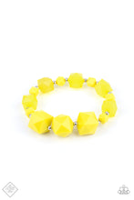 Load image into Gallery viewer, Paparazzi Accessories - Trendsetting Tourist - Yellow
