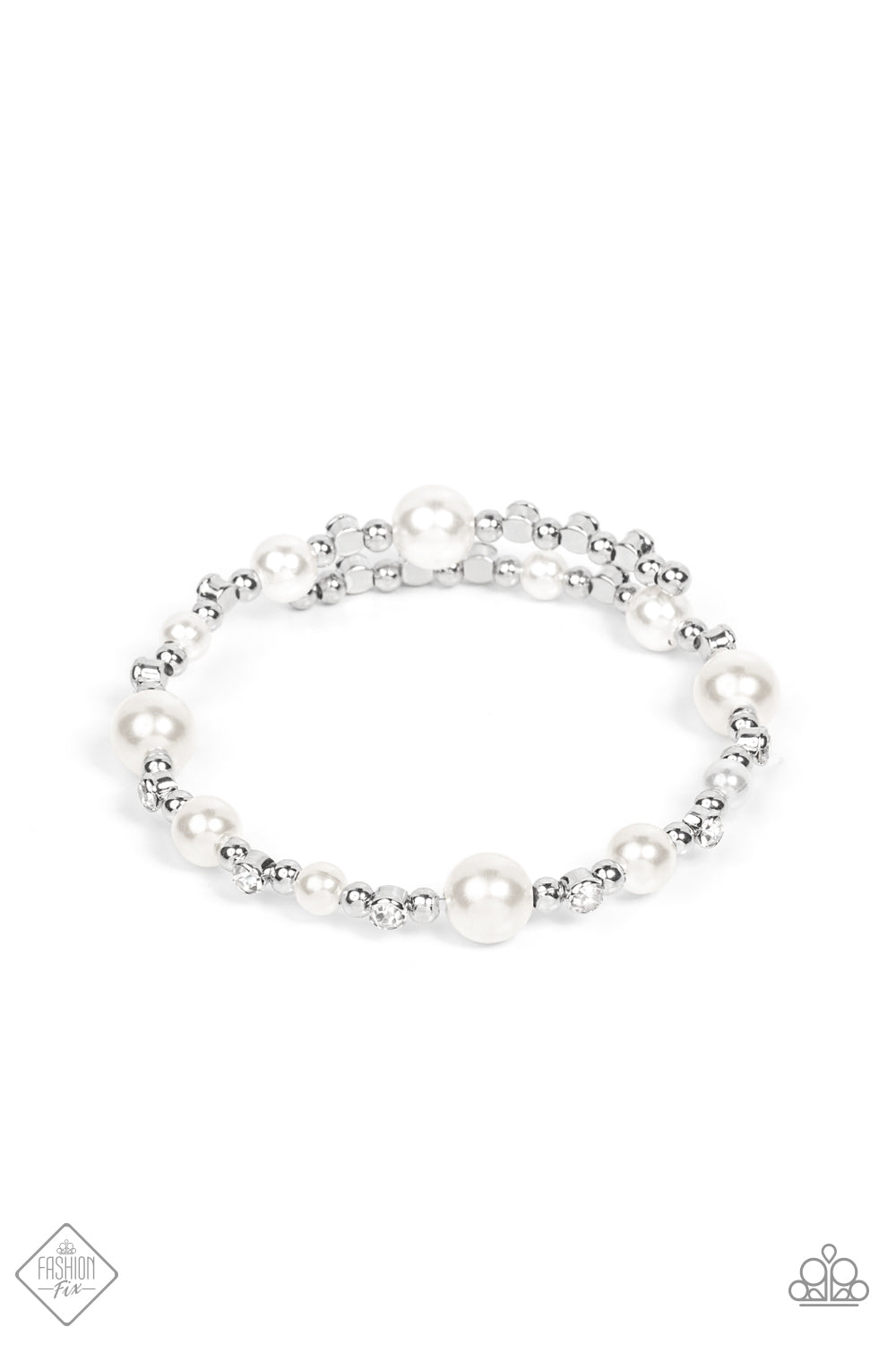 Paparazzi Accessories - Chicly Celebrity - White