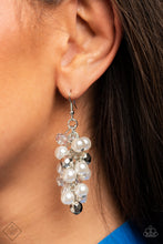 Load image into Gallery viewer, Paparazzi Accessories - Pursuing Perfection - White

